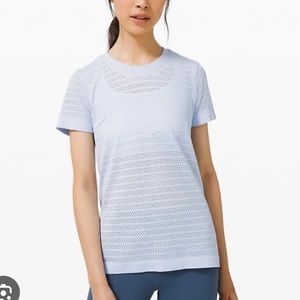 Lululemon breeze by short sleeve top